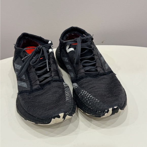 Adidas Pure Boost Go black on black - Picture 7 of 11